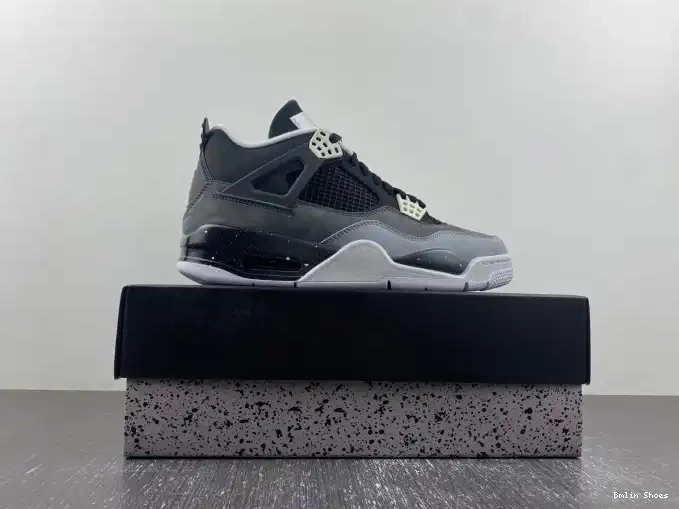 Bmlin Shoes 626969-030 Jordan (2013) Retro 4 Fear Pack 0519